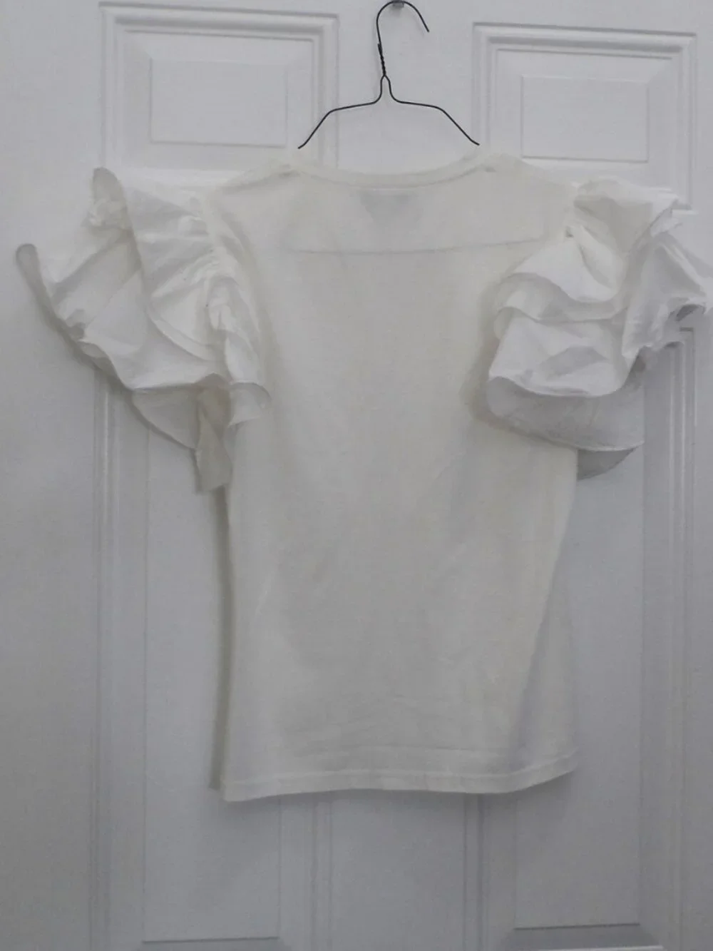 Gracia - Ruffle Sleeve Whyte Top- size M - Picture 4 of 7